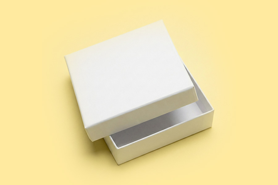 Estuche con tapa y base